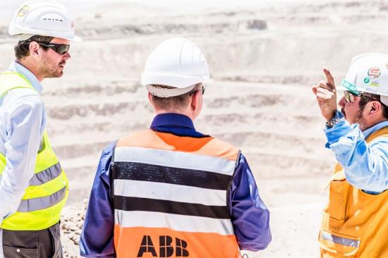 ABB formar framtidens gruvor med den nya innovativa ABB Ability MineOptimize-portföljen