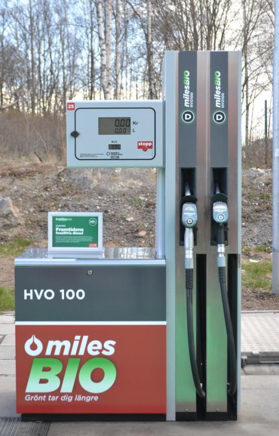 Den nya pumpen med milesBIO HVO100 på Circle K Skärholmen Syd.
