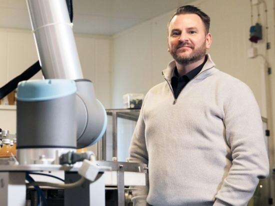 Ola Mellström, Universal Robots försäljningschef i Sverige.