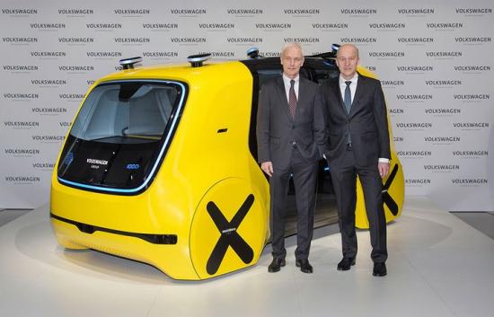 Matthias Müller, VD Volkswagen AG, och Frank Witter, Finansdirektör Volkswagen AG, och SEDRIC.