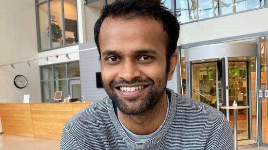 Arun Ramanathan Balachandramurthi har undersökt hur väl pulverbäddsbaserad additiv tillverkning fungerar för tillverkning av högpresterande komponenter i flygmotorer.