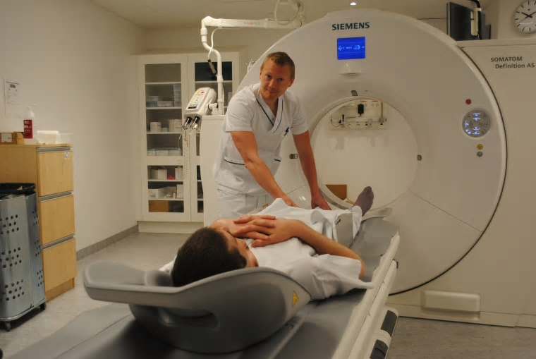 Simon Tholén, avdelningschef på Röntgenkliniken, Lindesbergs lasarett.