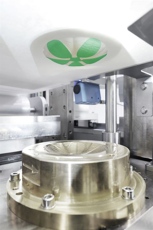 Det nya Shaped Paper Pod-systemet från Syntegon Technology och BillerudKorsnäs passar för portionsförpackningar och produkter som vanligtvis packas i blisterförpackningar.