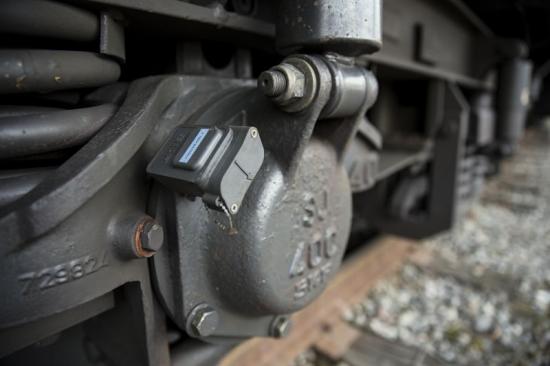 SKF Insight används för trådlös dataöverföring.