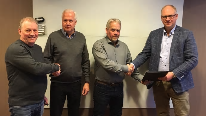 Assemblin förvärvar NIAB i Sundsvall, starka inom industri och service. Fr v Hans Karlsson, projektledare NIAB, Leif Pettersson, regionchef Assemblin El, Håkan Nilsson, vd NIAB, och Fredrik Allthin, vd Assemblin El.
