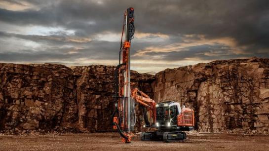 Sandvik lanserar en ny ovanjordsrigg: Ranger&trade; DX1010i&nbsp;