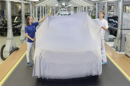 Nu är det officiellt att en ny generation av Tiguan kommer att presenteras på den internationella bilsalongen IAA i Frankfurt, 15-27 september.