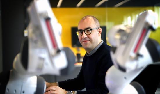 Federico Pecora, AI-forskare vid &Ouml;rebro universitet, arbetar med projektet AutoDPP.