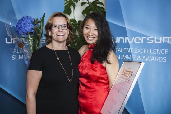 &Aring;rets kvinnliga förebild Stina Tang Lena Eliasson