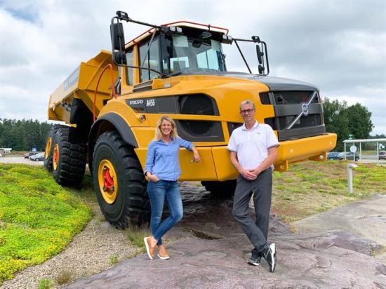 Cecilia Turnstedt, HR Business Partner på Volvo CE i Braås, och Marcus Sjöqvist, affärsutvecklare inom vuxenutbildning på Montico.