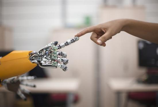 Semcon var tidiga med metoder som maskininlärning (ML), deep learning (DL) och genetiska algoritmer.