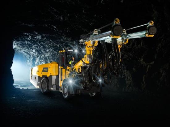 Epirocs Boomer S2 ortdrivningsrigg är del av ordern från Dazhong Mining.