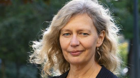 AI öppnar upp möjligheter långt utanför vår föreställningsförmåga; de som kanske är omöjliga att ta vara på för en ensam aktör, säger SLUs rektor Maria Knutson Wedel.