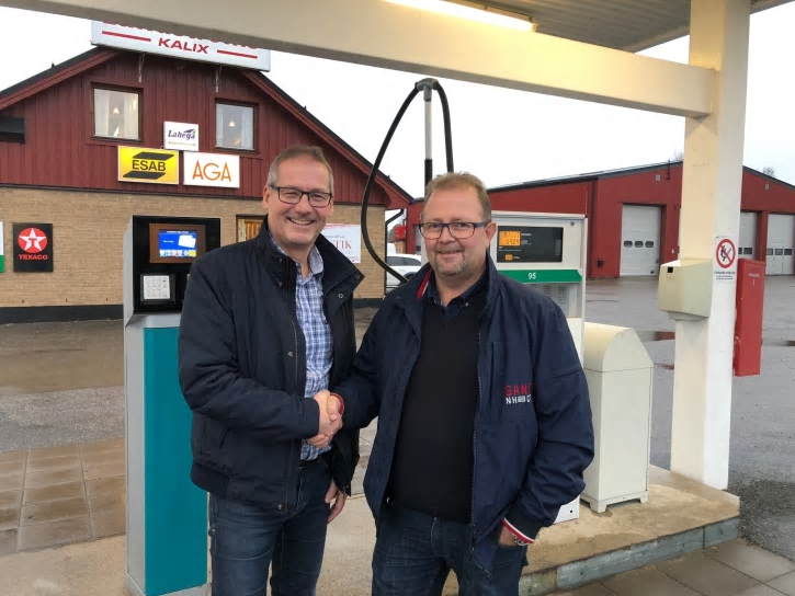 Från vänster; Leif Lundström VD Lundströms Gas & Svets, Roland Skoog VD Skoogs Bränsle.