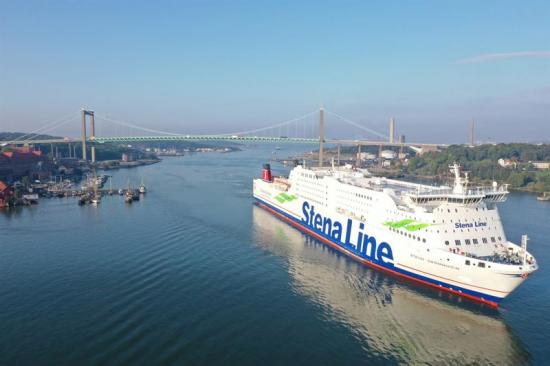 Stena Germanica är världens första metanoldrivna färja.