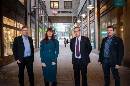 Från Vänster vice ordförande Tomas With, Förbundsordförande Marie Nilsson, förbundssekreterare Marie Nilsson, förbundssekreterare Martin Gunnarsson, avtalssekreterare Veli-Pekka Säikkälä. 