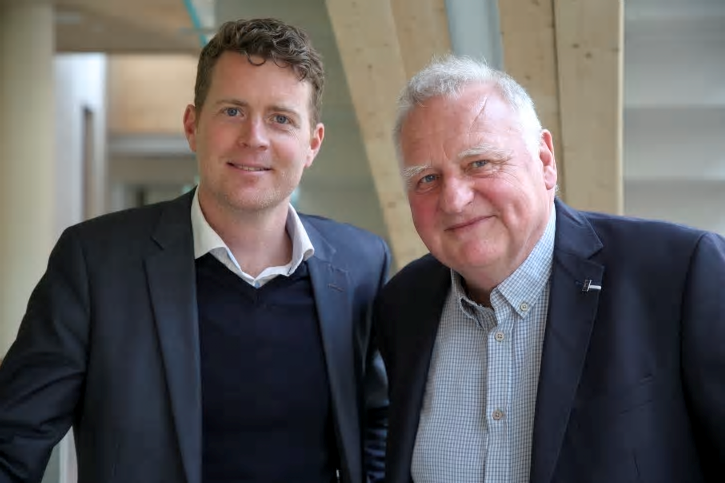 Calejo Industrial Intelligence vd Johannes Holmberg med företagets grundare Carl Johard.