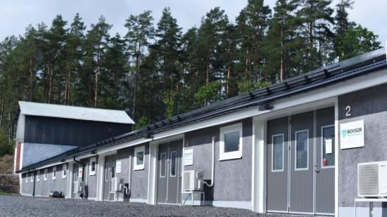 Biovisor Healthcares fabrik vid Ormestad på Vikbolandet.