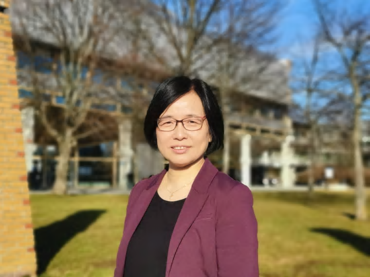 Xiaodong Zou, professor i strukturkemi vid Stockholms universitet, är en av 22 forskare som utsetts till Wallenberg Scholars av Knut och Alice Wallenbergs Stiftelse.