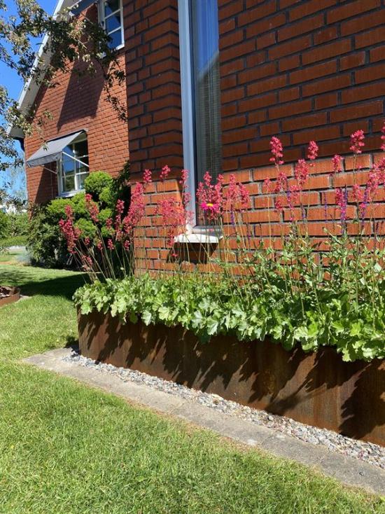 Odlingslåda från Weland Design av COR-TEN-stål från SSAB.