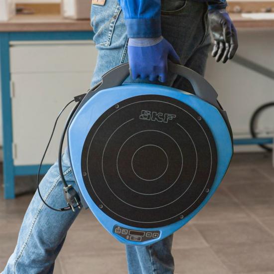 Induktionsvärmaren TWIM 15 från SKF.