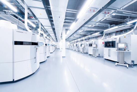 EOS tillverkning av printrar sker i Tyskland och i &Aring;bo testar och validerar man metallpulver samt utvecklar processerna för sina maskiner. Nu ska EOS även öka närvaron i Alfred Nobel Science Park i Karlskoga.