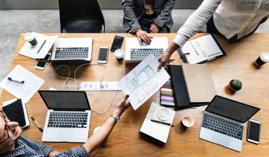 Automatisering och digitalisering kräver god kunskap om både industriell verksamhet och IT.