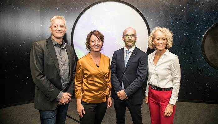 Håkan Sigurdsson, Universeum, rymdminister Matilda Ernkrans, Martin Velander, GKN Aerospace och Carina Halvord, Universeum vid invigningen av utställningen Rymdresan.