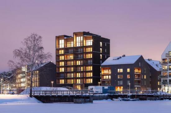Sveriges högsta massivträhus ligger i stadsdelen Kajstaden i Västerås.