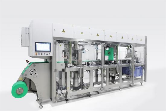 Den nya TPU-pappersform-, fyll- och förseglingsmaskinen från Syntegon Technology formar miljövänliga Shaped paper pods som kan innehålla upp till 100 milliliter.