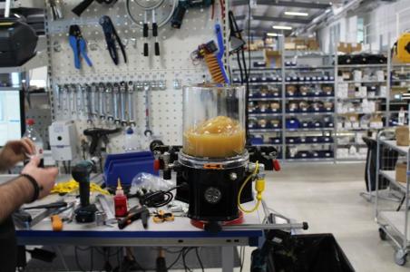 Produktionen på SKF Lubrication Competence Center i Linköping.