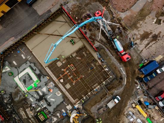 Thomagrön levereras till Lansa Fastigheters projekt &Auml;ngsgärdet i Västerås. En klimatförbättrad betong med alternativa bindemedel som minskar koldioxidavtrycket med upp till 50 procent.